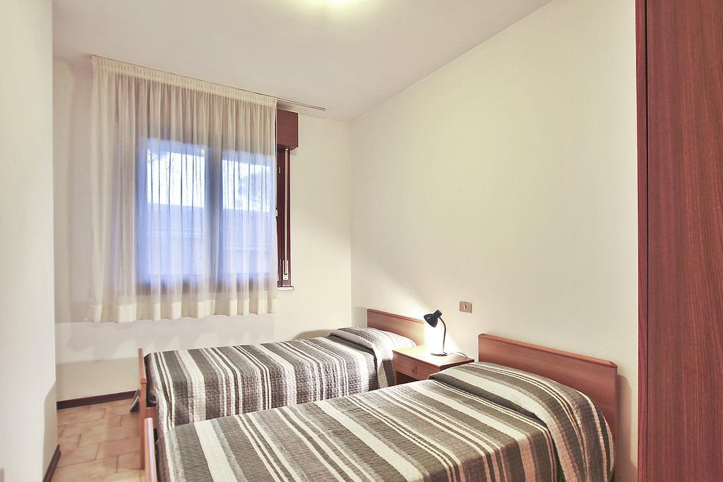 Villa Renata Lignano Sabbiadoro Oda fotoğraf